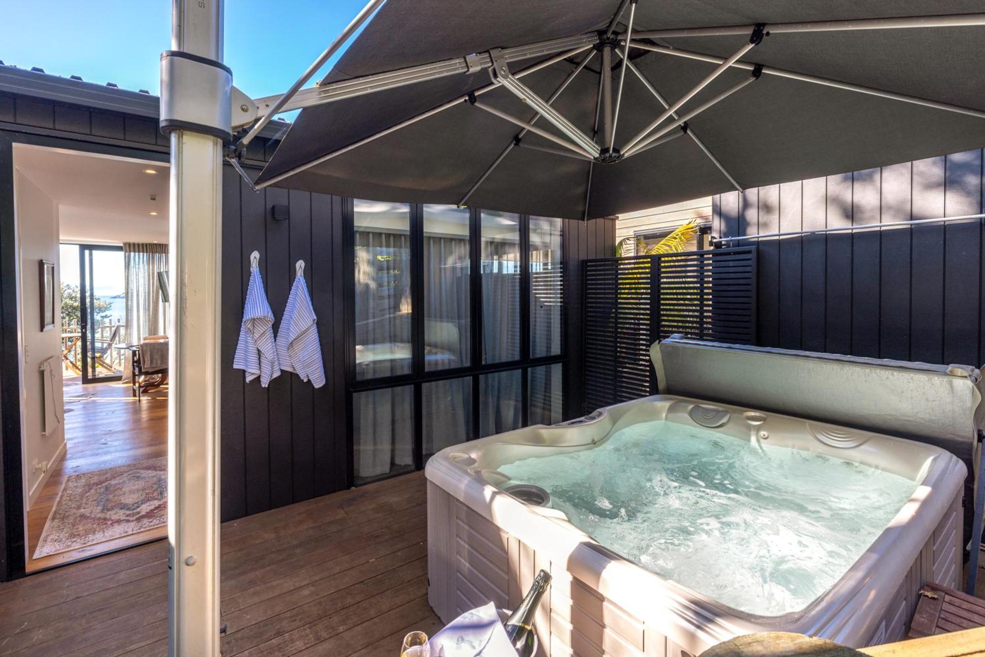 Wavesong - Stay Waiheke Onetangi Exterior photo