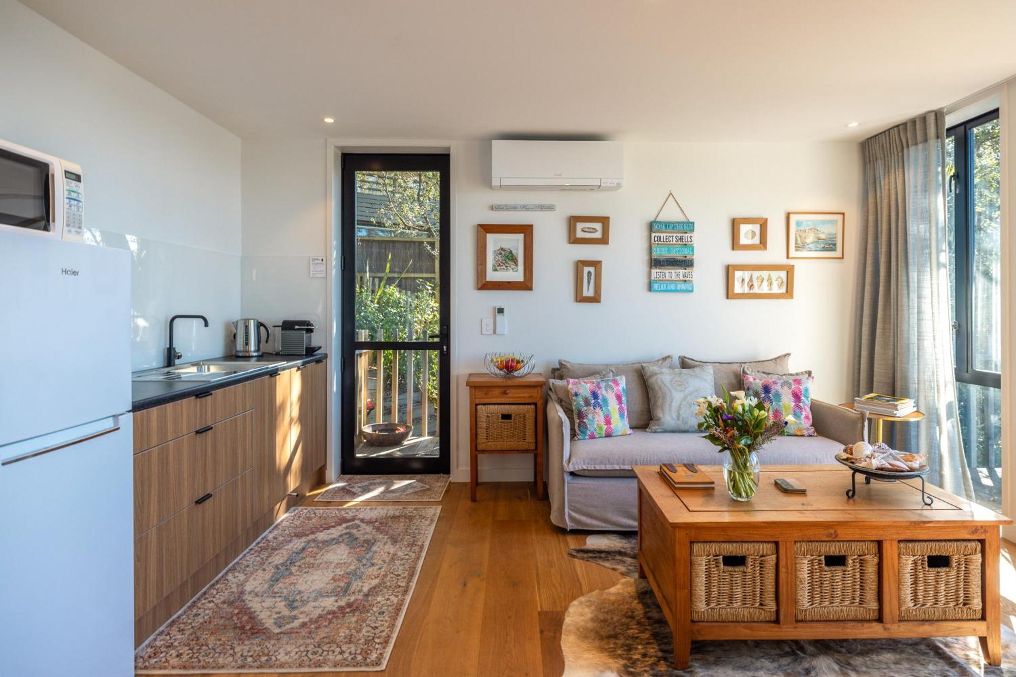 Wavesong - Stay Waiheke Onetangi Exterior photo